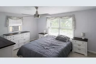37 Leigh Street, Seekonk, MA 02771 - Photo 13