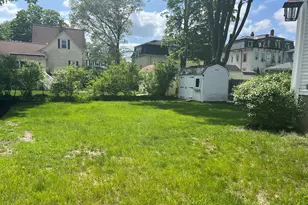 9 Arlington St, Reading, MA 01867 - Photo 11