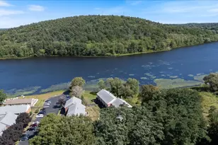 34 Glen Devin St, Amesbury, MA 01913 - Photo 33