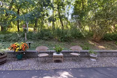 34 Glen Devin St #34, Amesbury, MA 01913 - Photo 3