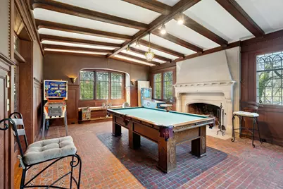 105 Adin St, Hopedale, MA 01747 - Photo 9
