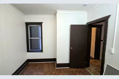 650 High St #1L, Holyoke, MA 01040 - Photo 11