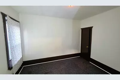 650 High St #1L, Holyoke, MA 01040 - Photo 7