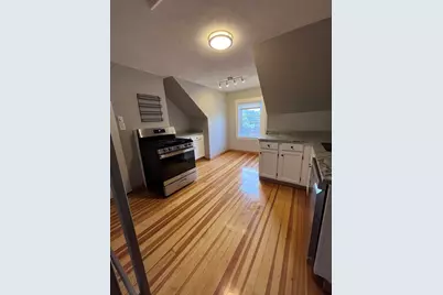 49 Phillips Ave #3, Norwood, MA 02062 - Photo 5