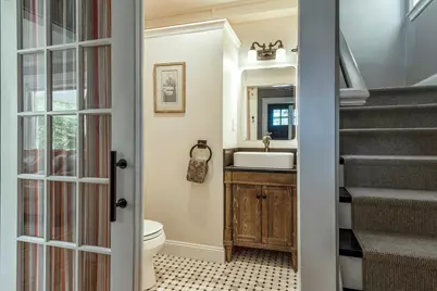 51 Topsfield Rd, Ipswich, MA 01938 - Photo 5