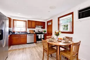18 Suffolk St, Chelsea, MA 02150 - Photo 11