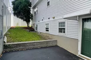18 Suffolk St, Chelsea, MA 02150 - Photo 5
