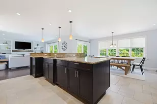 22 Willowbe Ct, North Attleboro, MA 02760 - Photo 9