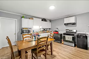 27 Henry, Southbridge, MA 01550 - Photo 9