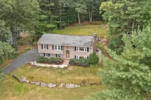 120 Ivy Ln, Northbridge, MA 01588 - Photo 7