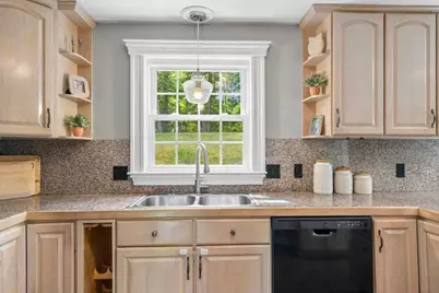 120 Ivy Lane, Northbridge, MA 01588 - Photo 15