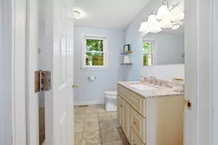 51 Mechanic St, Bellingham, MA 02019 - Photo 13