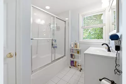 51 Mechanic St, Bellingham, MA 02019 - Photo 29