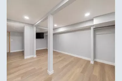 72 Mount Vernon St, Fitchburg, MA 01420 - Photo 25