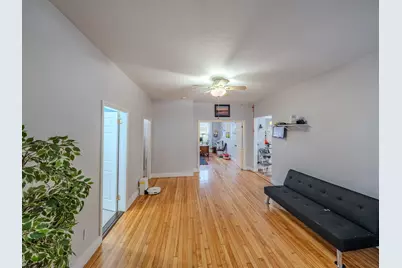 72 Mount Vernon St, Fitchburg, MA 01420 - Photo 11