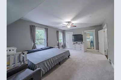 72 Mount Vernon St, Fitchburg, MA 01420 - Photo 17