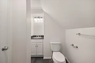 1088 Middleboro Ave, Taunton, MA 02718 - Photo 25