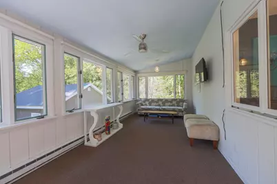12 Stevens Pl, Saugus, MA 01906 - Photo 11
