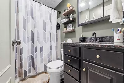 5455 N Main St #20E, Fall River, MA 02720 - Photo 11