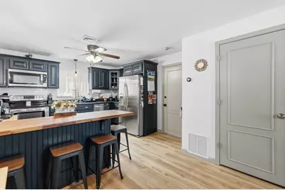 5455 N Main St #20E, Fall River, MA 02720 - Photo 7