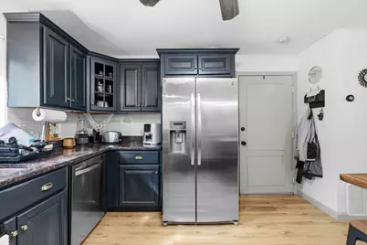 5455 N Main St #20E, Fall River, MA 02720 - Photo 5