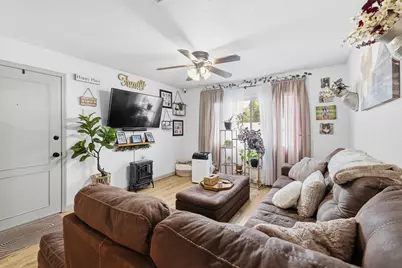 5455 N Main St #20E, Fall River, MA 02720 - Photo 9