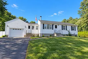 11 University Ln, Methuen, MA 01844 - Photo 1
