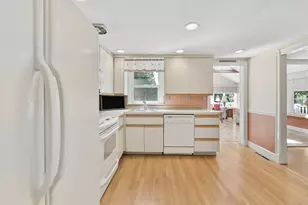 30 Sumner St, Canton, MA 02021 - Photo 13
