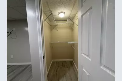 320-322 Wood Street #Room A, New Bedford, MA 02745 - Photo 3