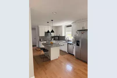 33 Ledgewood Cir, Attleboro, MA 02703 - Photo 3