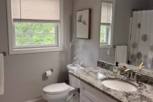 33 Ledgewood Cir, Attleboro, MA 02703 - Photo 11
