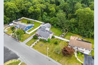 17 Acorn Dr, Randolph, MA 02368 - Photo 3
