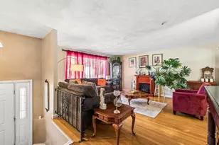 17 Acorn Dr, Randolph, MA 02368 - Photo 7