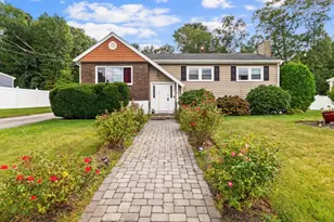 17 Acorn Dr, Randolph, MA 02368 - Photo 1