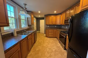 22 School St, Merrimac, MA 01860 - Photo 5