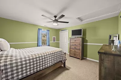 90 Smoke Rise Cir, Swansea, MA 02777 - Photo 17