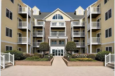 360 Revere Beach Blvd #217, Revere, MA 02151 - Photo 3