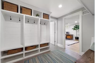 5 Lakeshore Ave, Beverly, MA 01915 - Photo 29