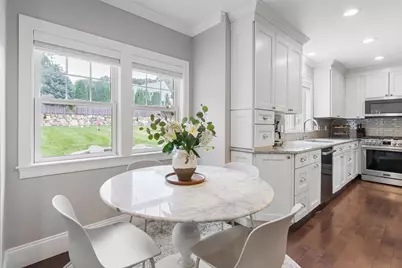 5 Lakeshore Ave, Beverly, MA 01915 - Photo 11