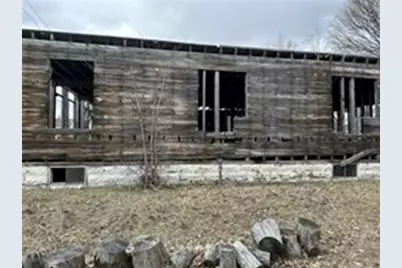 48 Brown St, Pittsfield, MA 01201 - Photo 3
