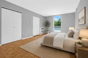 33 Pond Ave, Brookline, MA 02445 - Photo 3