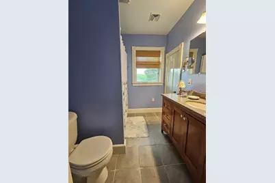 27 Dayton St, Lowell, MA 01852 - Photo 31
