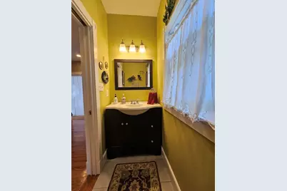 27 Dayton St, Lowell, MA 01852 - Photo 23