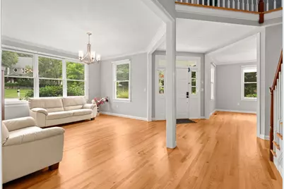 2 Wild Meadow Ln, Natick, MA 01760 - Photo 5