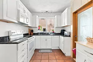 94 Winthrop Shore Dr, Winthrop, MA 02152 - Photo 23