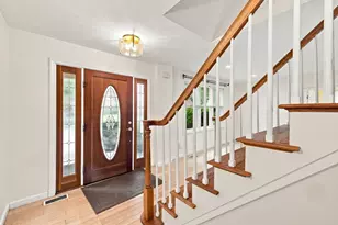 829 Chestnut, Newton, MA 02468 - Photo 3