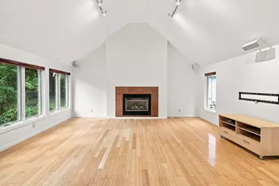 829 Chestnut, Newton, MA 02468 - Photo 13