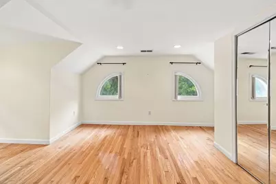 829 Chestnut, Newton, MA 02468 - Photo 23