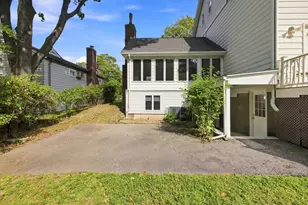 829 Chestnut, Newton, MA 02468 - Photo 35