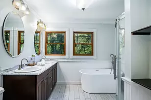 27 Brittany Ln, Dartmouth, MA 02747 - Photo 17
